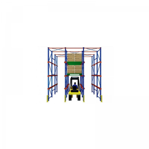 Ajaa kuormalavalevyllä