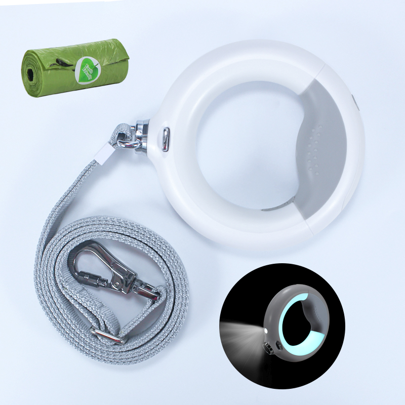 Tangle Free Heavy Duty Reflective LED-koiran hihnan sisäänrakennettu kakkupussi-osasto Kävelyhihnassa 360 kädet Ilmainen liukumisen vastainen kahva pienille keskipitkille&suurille koirille