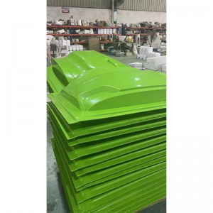 Kuljettajan auton muovikuori