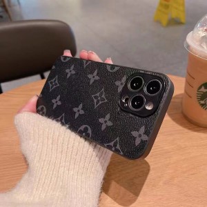 Uusi tuote sopii Apple iPhone14pro Yxury -matkapuhelinkoteloon ja suuren tuotemerkin jäljitelmää Nahkainen syksy Protective Matkapuhelimennahkakotelo