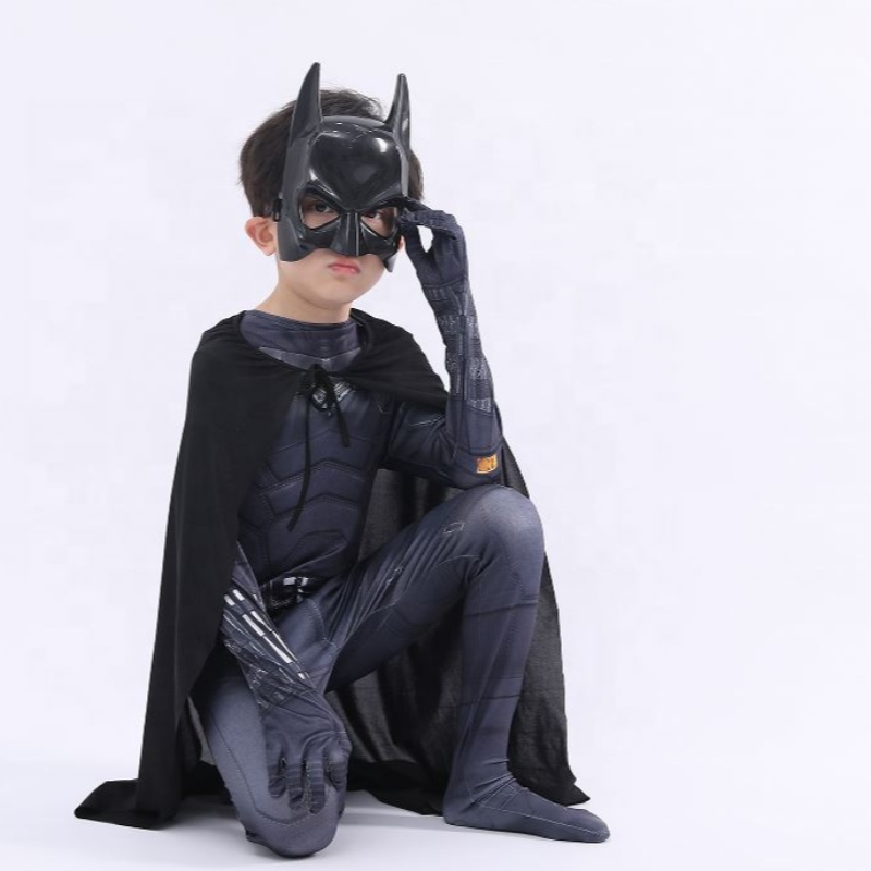 Uusi tyyli musta body Halloween Kids Superhero -pukut cosplay -elokuvapuku Pattinson The Bat Man with cape&mask