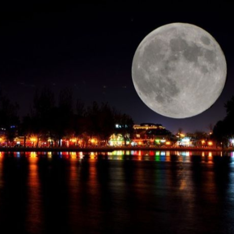 2022 Syksyn puolivälissä juhlava loma