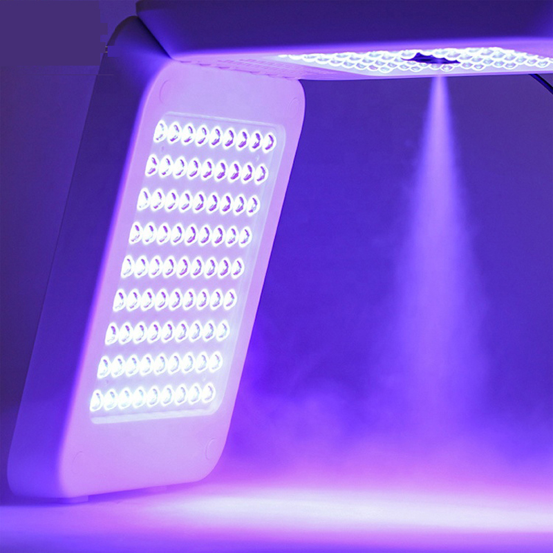 2022 Uusi LED -terapia kasvojen fotoniterapiavalaisin/PDT LED -suihke Omega -kevyt konenanovesilisäainetta varten, ihonnuorentaminen, aknepoisto