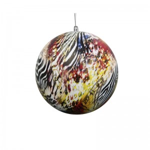 Joulupallot pallojen joulun ilmapiiri