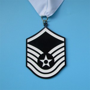 Mustavalkoinen pehmeä emaliläkemitalit viimeistelijän metallimitali