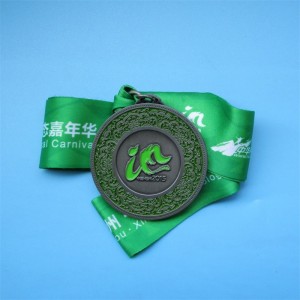 Mitalit urheilua juoksevat antiikkimitalia