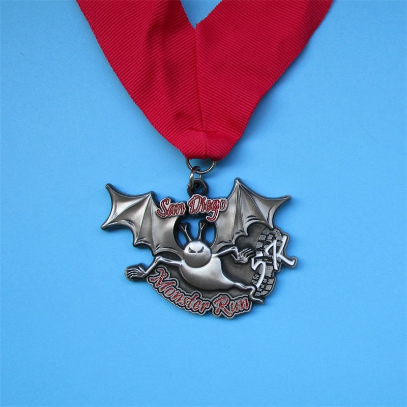 Sinkkiseosvalu mitalit suunnittelevat omat urheiluseosmitalin Lanyard -mitalilla