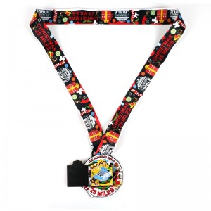 Loma-lahjametallimitalit Halloween Christmas Easter -festivaalin mitali LED Light Glitter Simpukka -kuoren taittomitalit