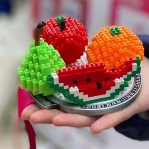 Urheilumitalit janauhat uimiseen juoksevaan lentopallovoimisteluun