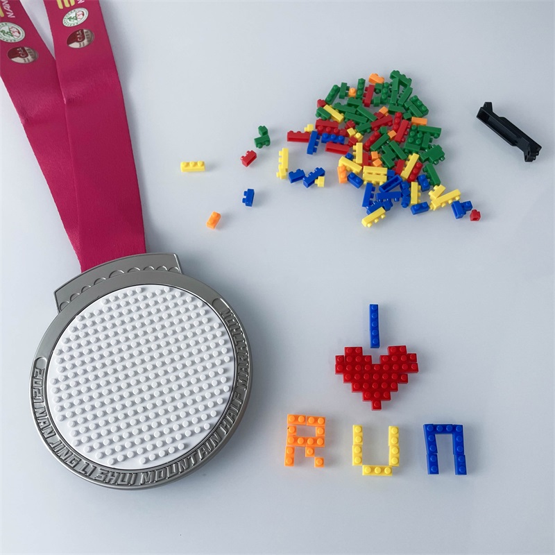 Palkintomitalit Lego pelaa medalion -riipusta