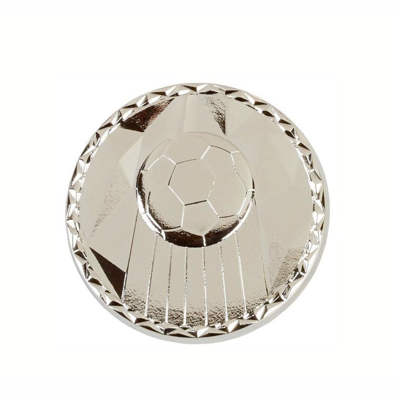 OEM -valmistus Custom Football Gold 3D -mitalit Jalkapallokilpailu juokseva metallimaraton -urheilumitalinauhalla