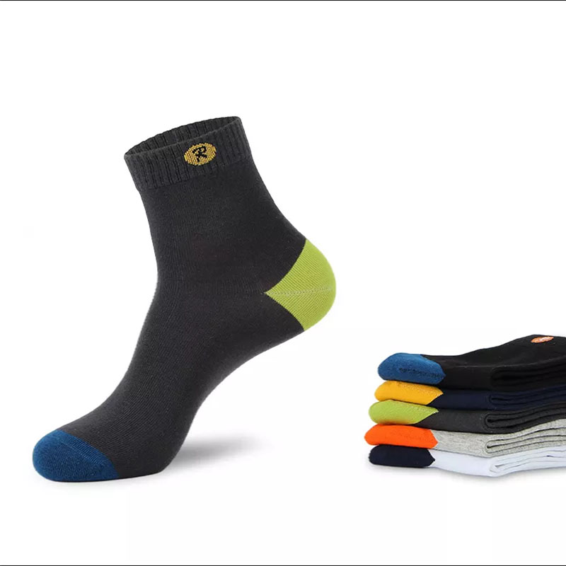 Yksinkertainen suunnittelu hengittävä sukat räätälöityjen liikemiesten sukat