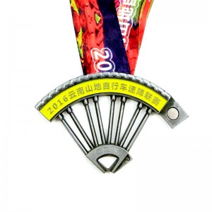 Metallimitalit kouluille kohokuvioidut metallimitalimetallit mitaleille