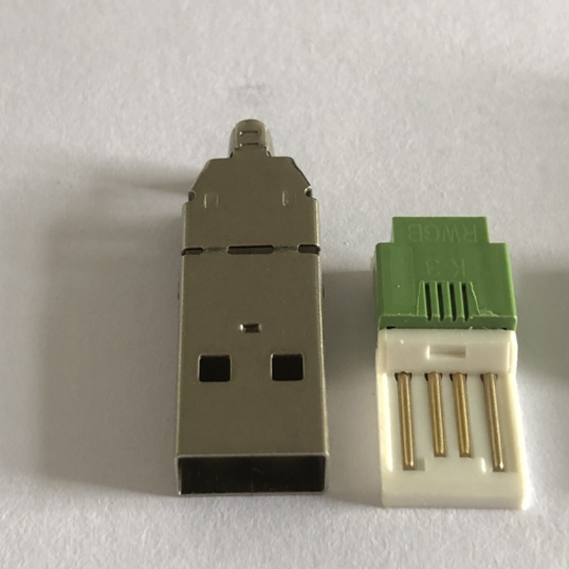 Ickel-pinnoitettu USB-tyyppinen A Tail-pistorasia 3-in-1 PC DIY -sovitin