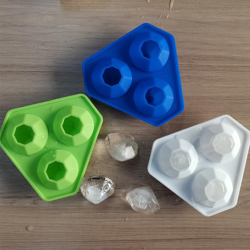 3 reikää silikoni timanttijääteljen timantti silikoni muottialustaan ​​viski kylpypommeille, karkit, saippua ja DIY -käsityöt, astianpesukoneet turvalliset, uudelleenkäytettävät