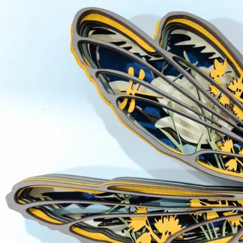 3D -eläinten puinen sudenkorennon sisustus