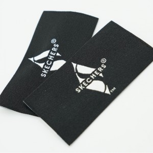 Tukkumyyntesuunnittelut mukautetut logovaatteet paita tunnisteet vaatteiden puuvillabrändin etikettiset vaatteet kudottu etikettiympäristöystävällinen