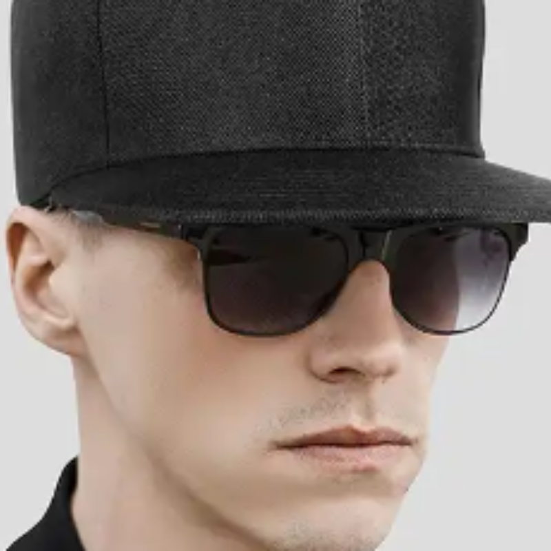 Mukautettu logo kirjonta Print Flat Brim Hat Plain Blank 5 Paneel Snapback Caps -sivustolla varustettu baseball -hattu