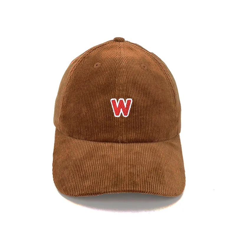 Räätälöity brodeerattu räätälöity brodeerattu vakosametin hattu, jolla onnahkahihna takaisin, Cordboy Snapback Hat/CAP -tukkumyyntihattu, jolla onnahkahihna takaisin, Cordwaroy Snapback Hat/CAP Tukkumyynti