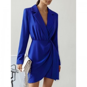 Eurooppalainen ja amerikkalainen vanhempi suunnittelumatkan tunne uran korkea vyötäröinen ohut mekko