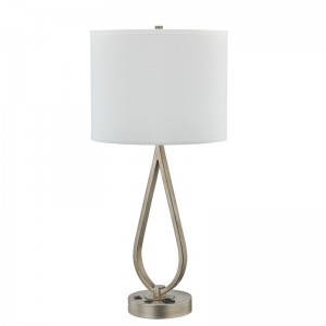 Nukkumispöytävalaisin, jossa on antiikkinen hopeapinta, työpöytävalaisin, kätevä poisto ja USB -portti