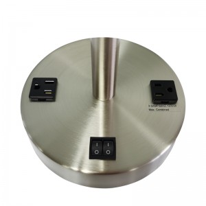 Yksinkertainen tyylinen harjattunikkelipintainen yöpöytä pöytävalaisin, jossa on kakso