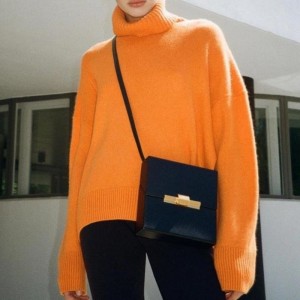 Vankka kilpikonnan kaula -naisten löysä villapaita