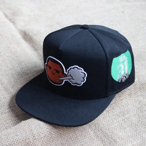 Viisi paneelia Flat Bill Visor Classic Snapback Hat Säädettävä korkea yläpäinen trendikäs värityyli Tone Snapback Hat Cap -miehet