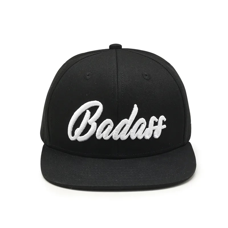 OEM Design Flat Brim 6 Paneel Custom 3D -kirjonta -logo Hip Hop Cap Snapback Hat miehille