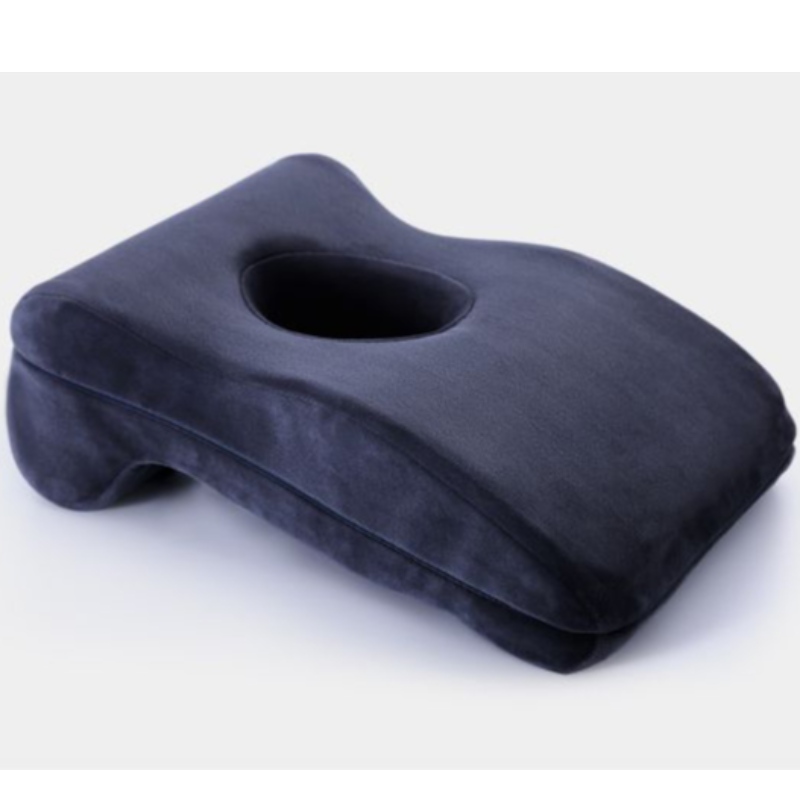 Nap -tyyny reikällä
