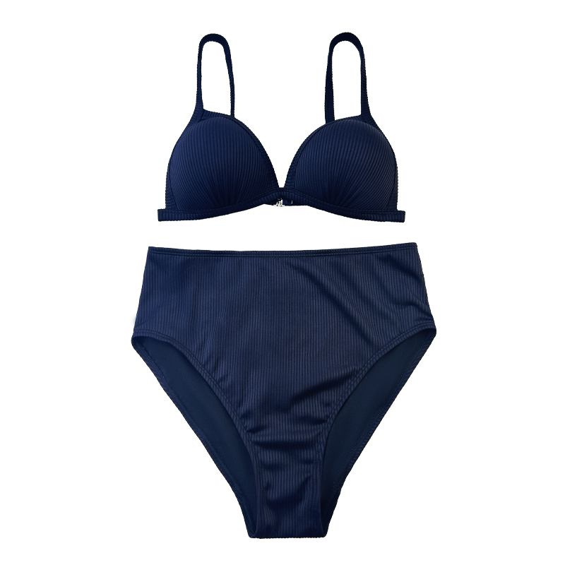 Seksikäs bikinitnaiset plus kokoisetnaiset uimapuvut rasvanainen bikinit kuvissa