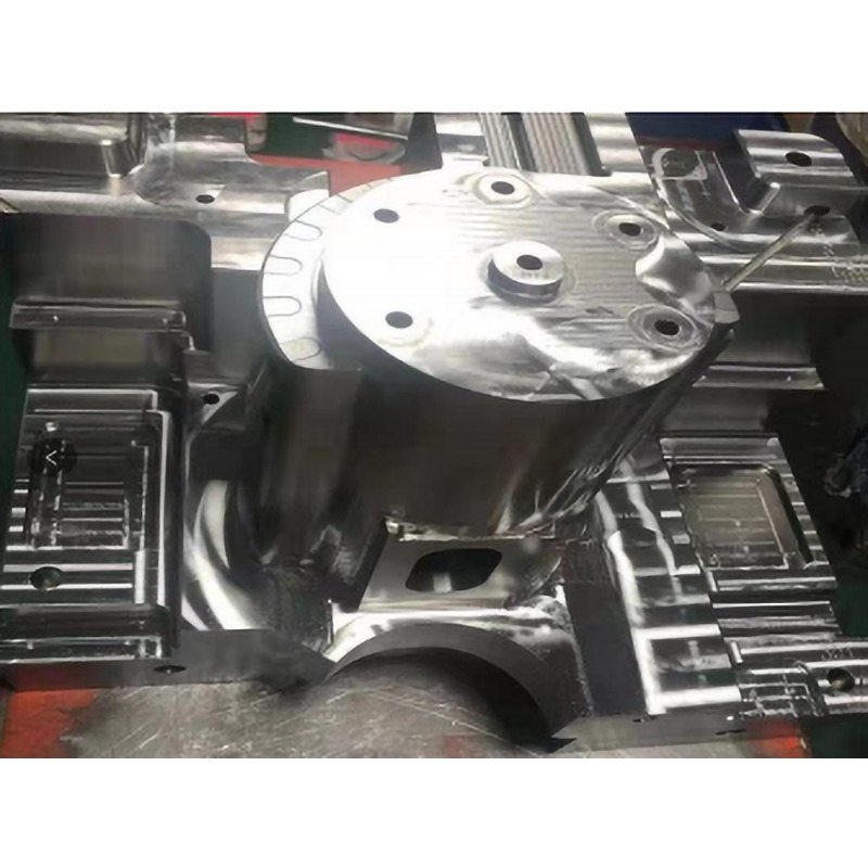 Kodinkoneiden muotti