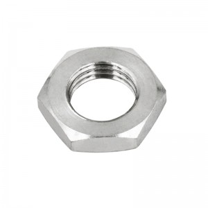 kuusioputken mutteri kierteellä