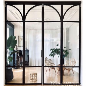 Sisäänkäynnin ovi