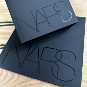 Musta Luxe taitettava laatikko & Laukkusarja