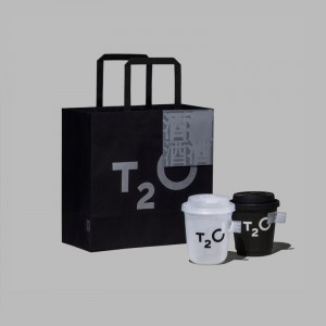 Elinvoimainen luxe -paperilahjapussi