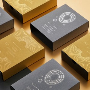 Luksusfolio-Leimattu Kraft -lahjapakkaus