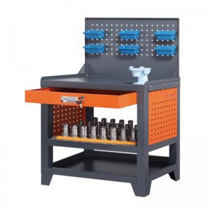 Harmaa ulkoneva -Phatlommbench vse woribench