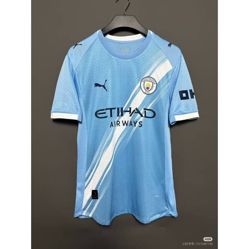 25/26 Manchester City\Kotipaita